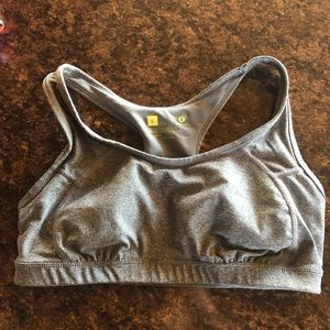 Gray sports bra, cup inserts!